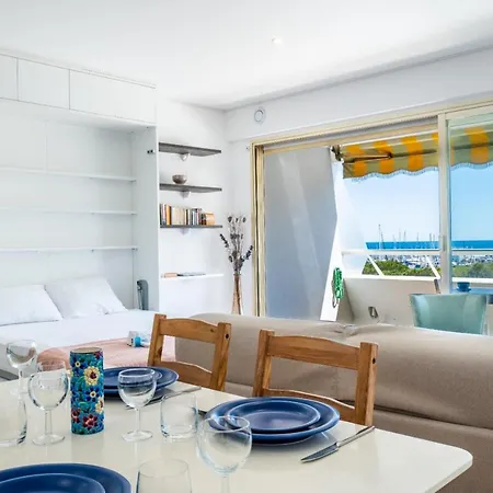 Apartmán Large With A Breathtaking View Of The Sea